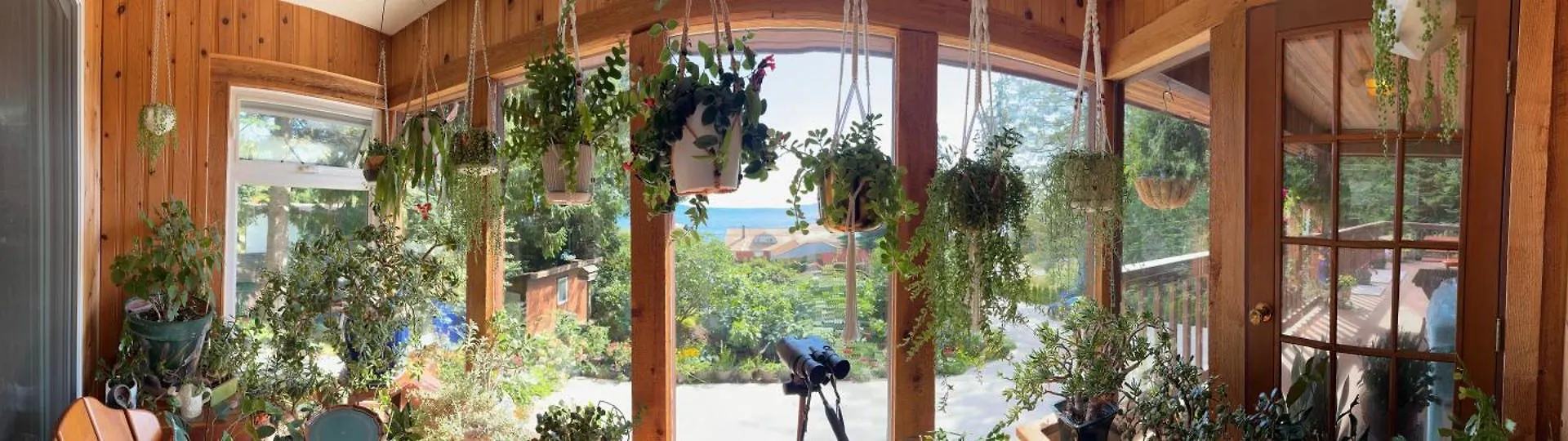 Garden Bridge House Villa Sechelt 0*,